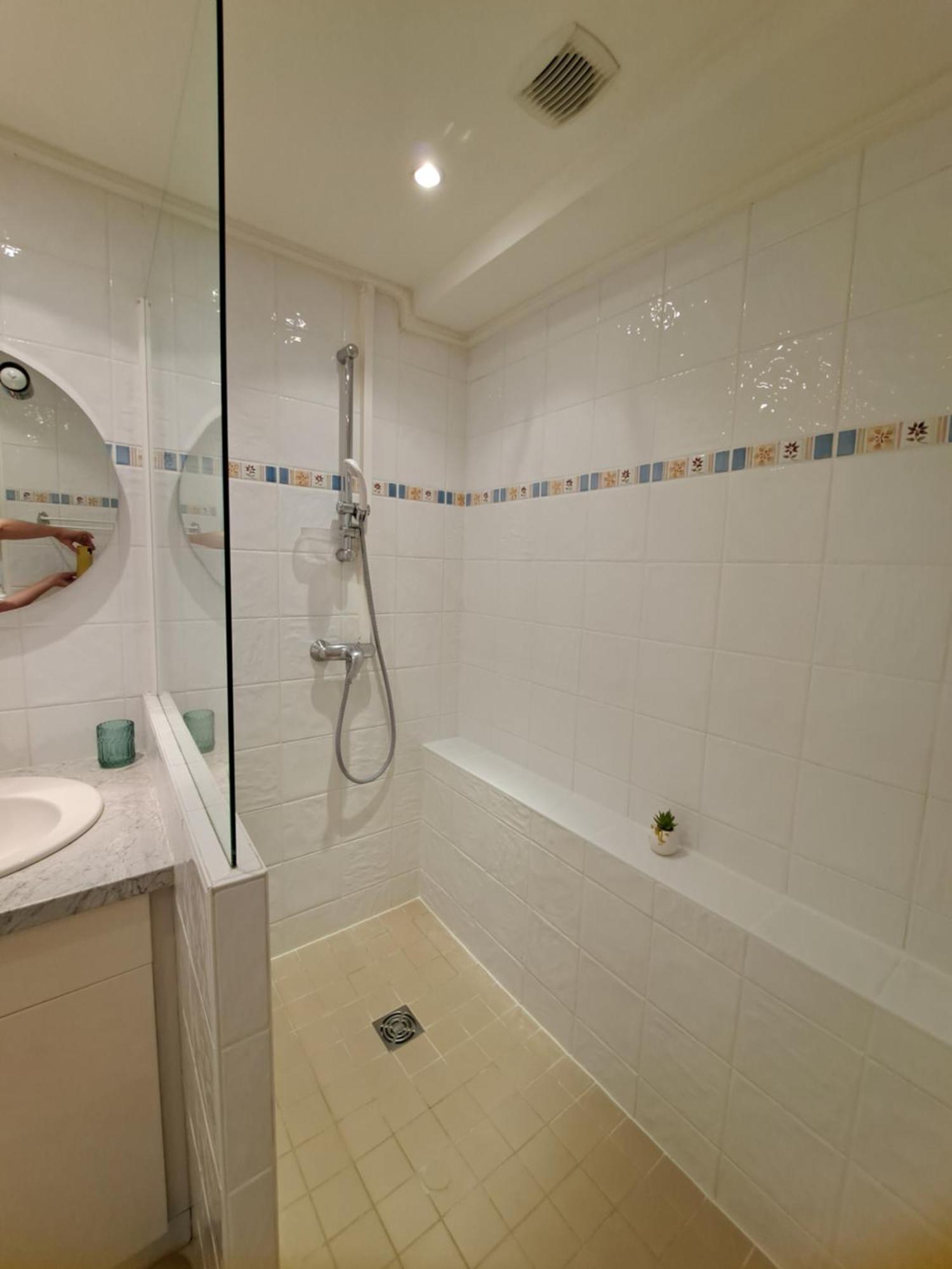 Le Duc De Savoie Thonon Apartment Exterior photo